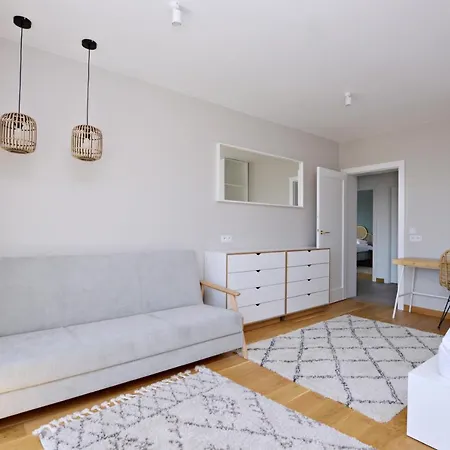 Victus Stylish In The Center By Renters * Sopot