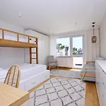Victus Stylish In The Center By Renters * Sopot